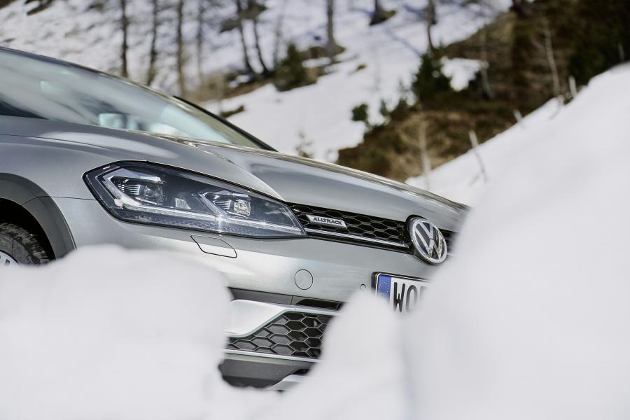 Детали экстерьера Volkswagen Golf Alltrack 2017 года  (WW) (фото 11 из 12)